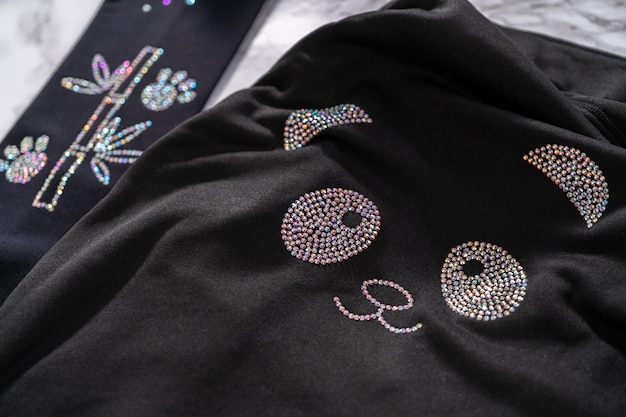 detail vzoru na oblečení